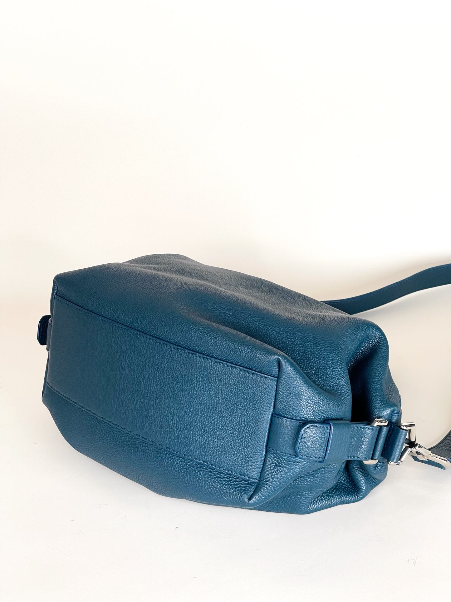 Givenchy Nightingale Small