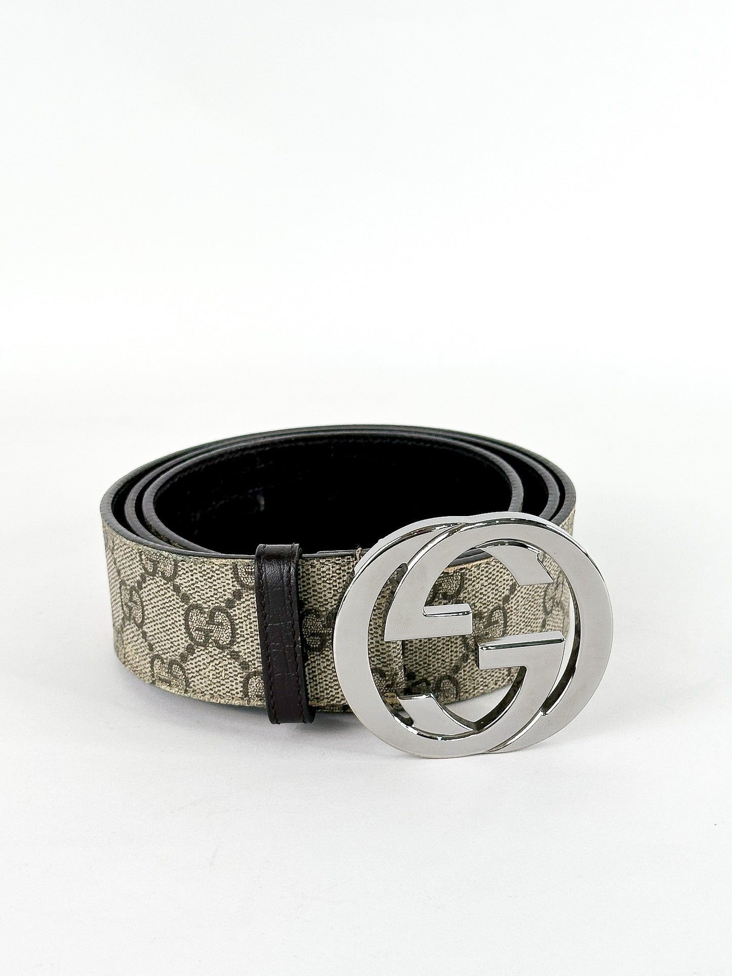 Gucci Beige GG Supreme Canvas
Interlocking G Buckle Belt
