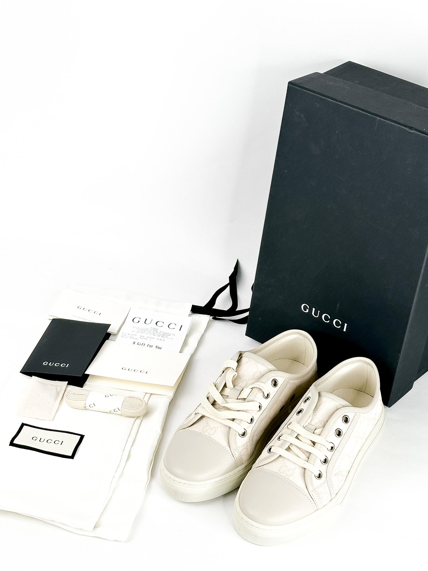 Gucci White/Grey GG Canvas and Leather Low Top Sneakers Size 36
