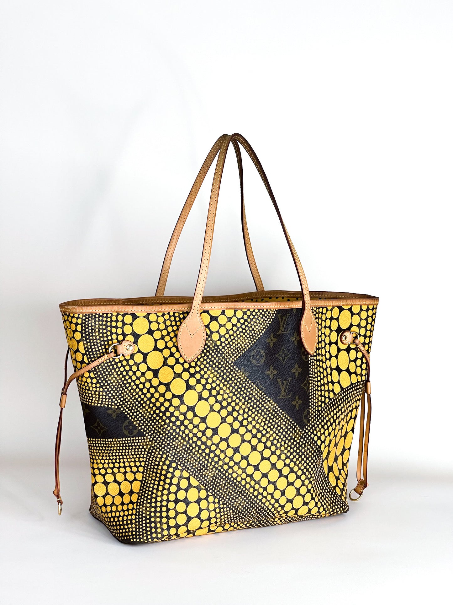 Louis Vuitton Neverfull Yayoi Kusama X Limited Edition Wave Monogram MM Tote Bag