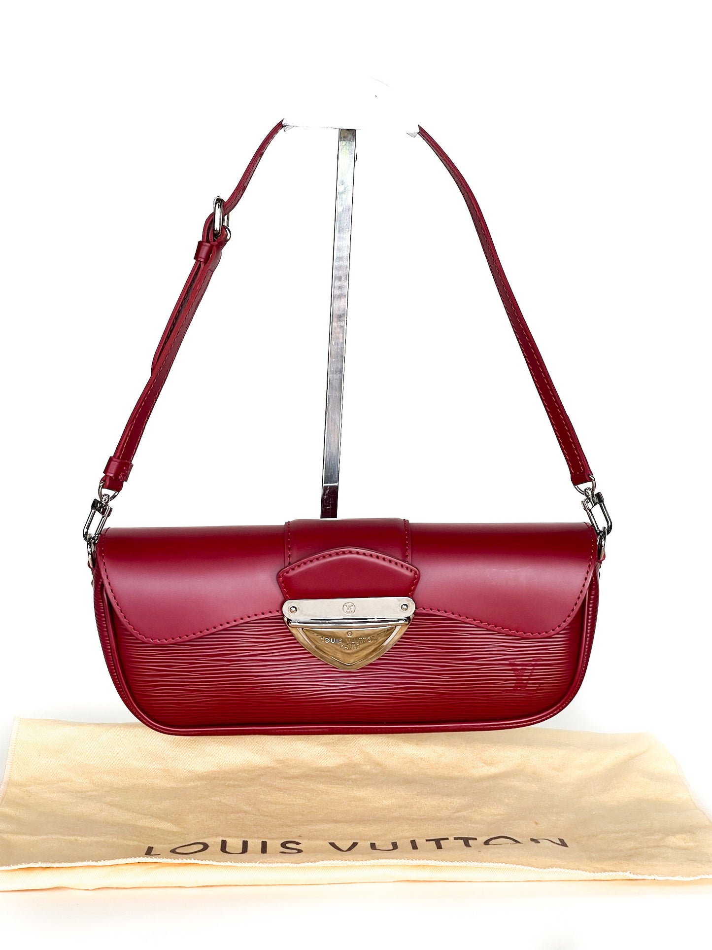 Louis Vuitton Montaigne Shoulder Bag