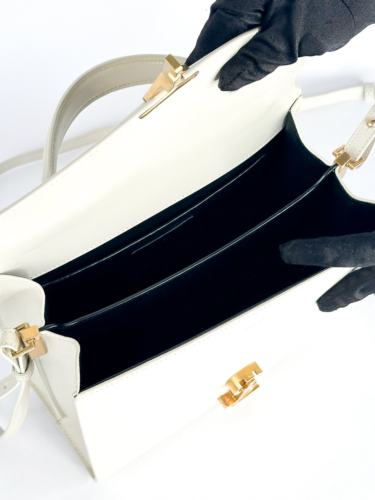 Saint Laurent Cassandra Top Handle Medium