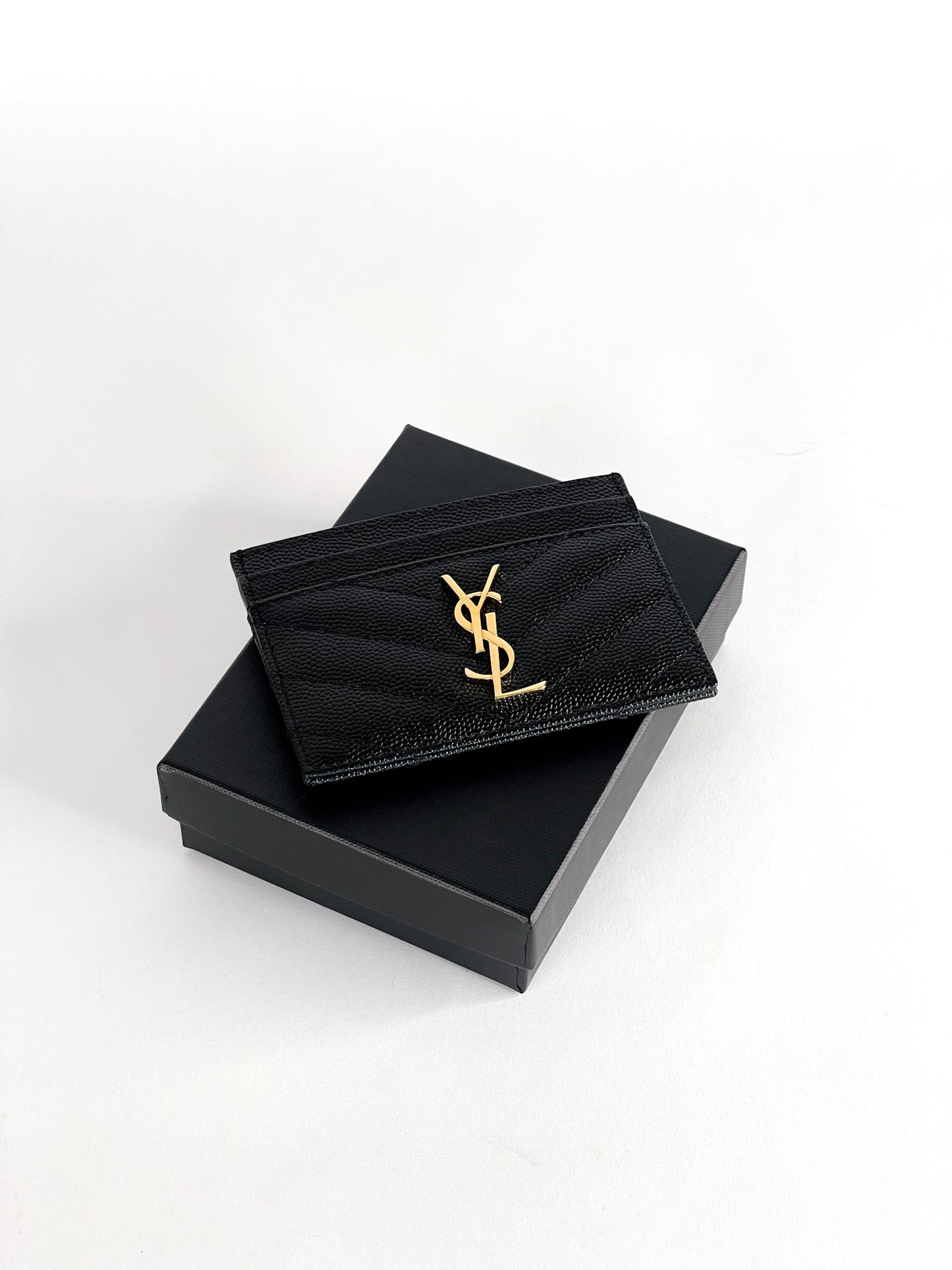 Saint Laurent Grain De Poudre Matelasse Chevron Monogram Card Holder