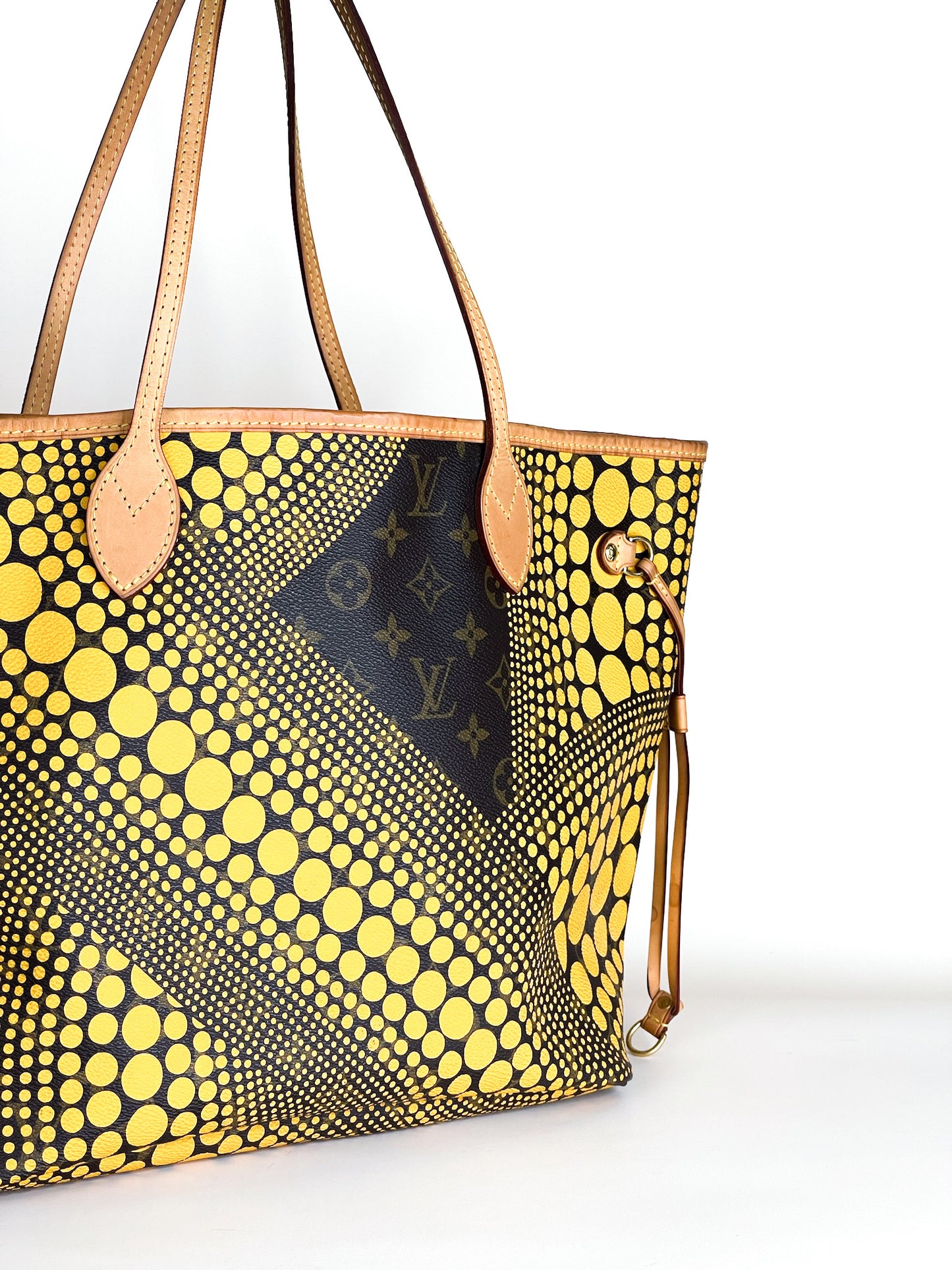 Louis Vuitton Neverfull Yayoi Kusama X Limited Edition Wave Monogram MM Tote Bag