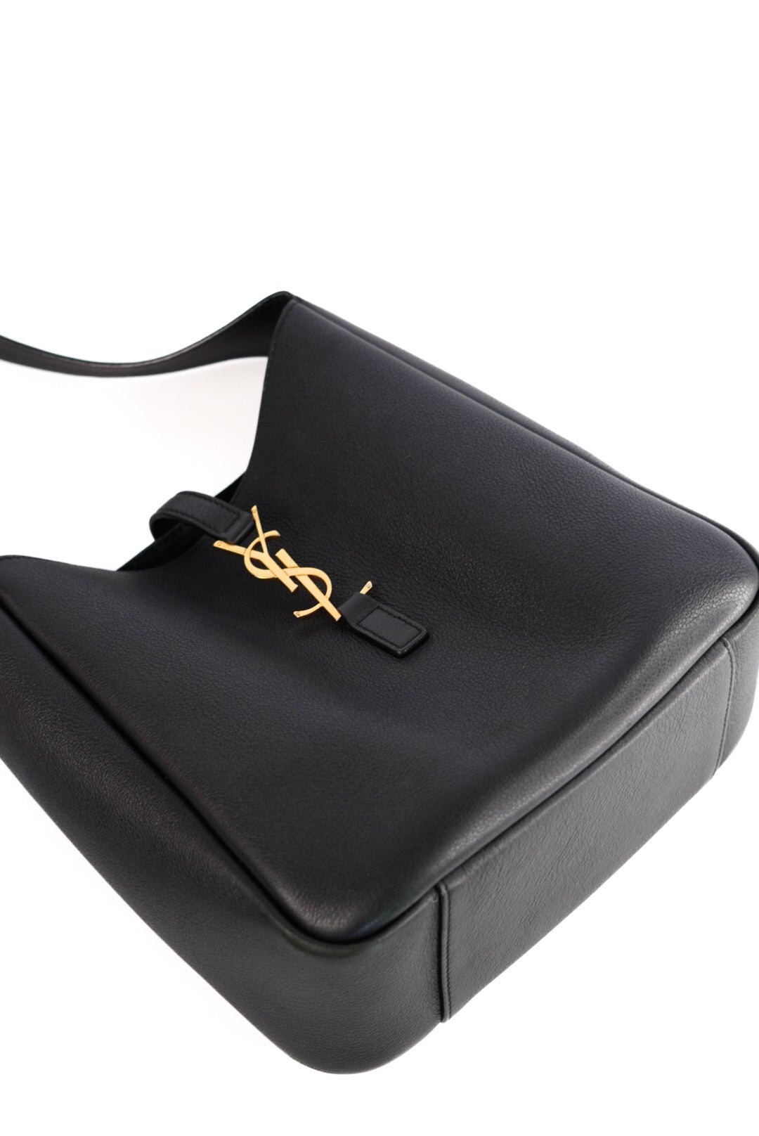 Saint Laurent Small Le 5 À 7 Supple in Grained Leather