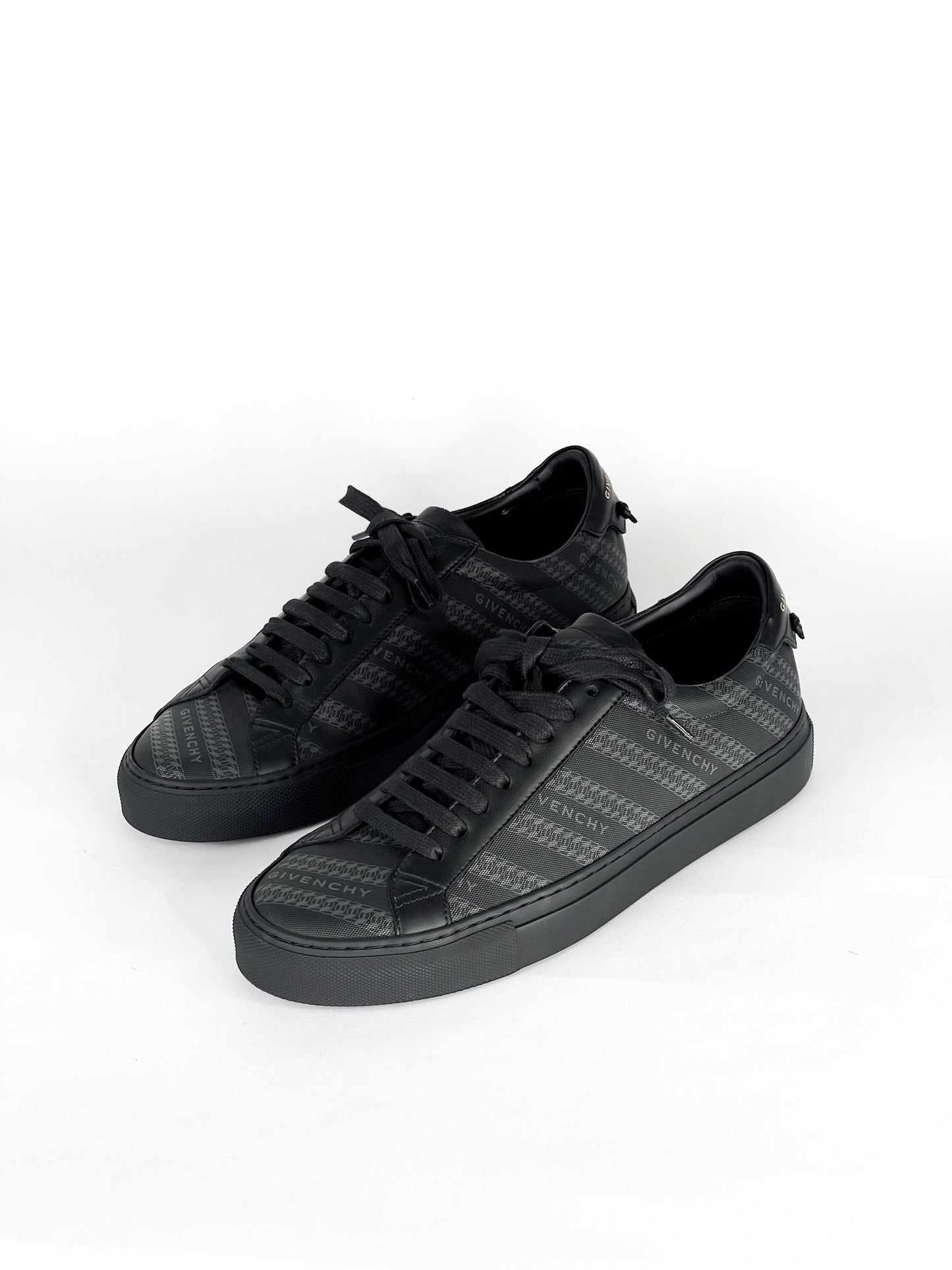 Givenchy Urban Street Sneakers Size 39