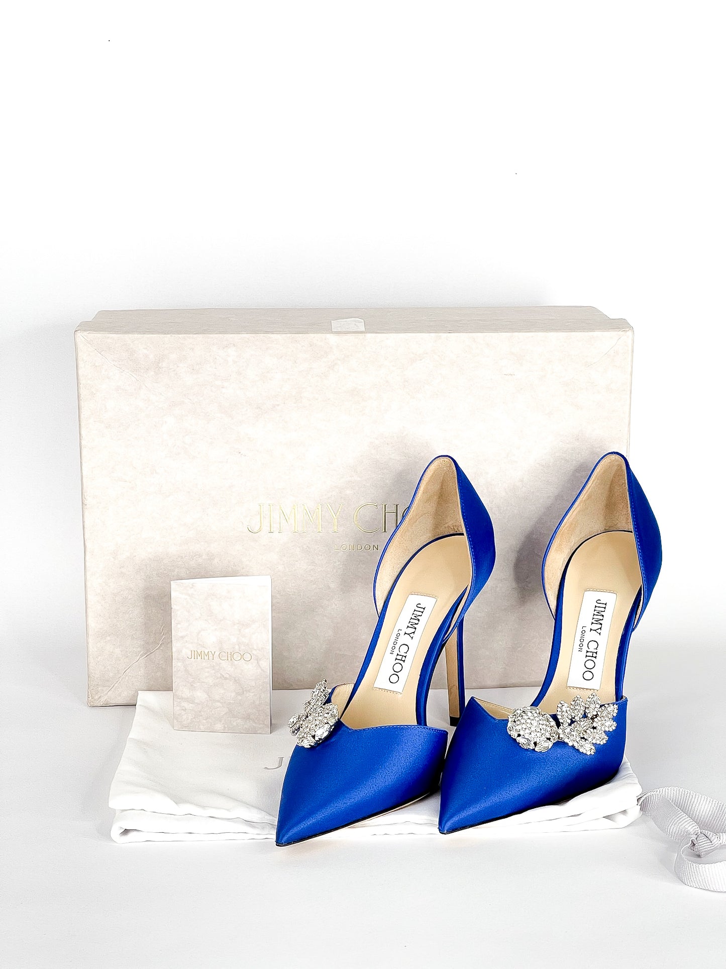 Jimmy Choo Blue Satin Crystal
Embellished D'ORSAY Heels Pump Size
35 fits 36