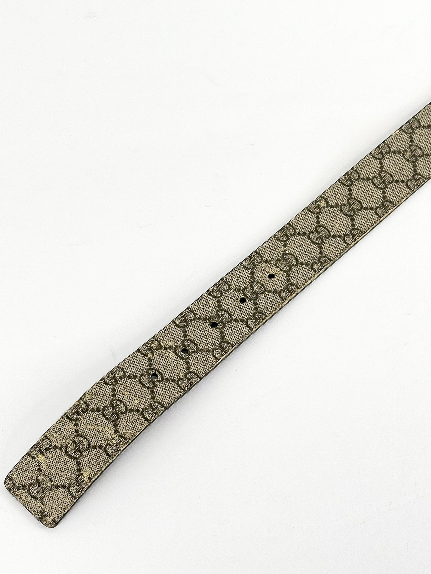 Gucci Beige GG Supreme Canvas
Interlocking G Buckle Belt