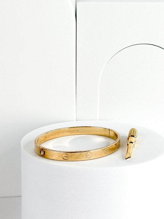 18K Cartier Love Bracelet
HK Setting