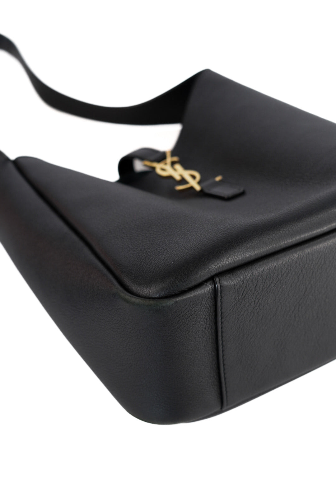 Saint Laurent Small Le 5 À 7 Supple in Grained Leather