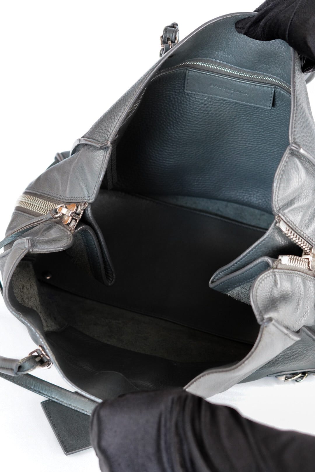 Balenciaga Veau Papier B4 Zip Around Tote