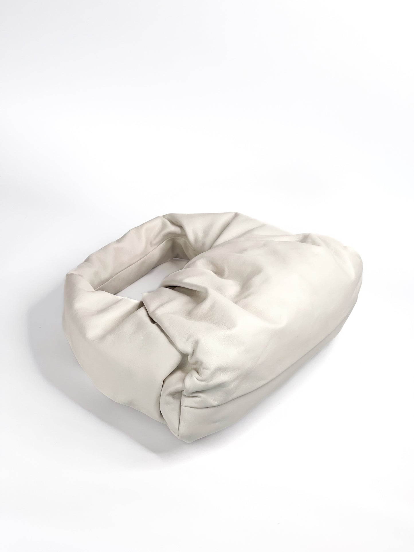 Bottega Veneta Smooth Butter Calfskin Small The Shoulder Pouch Plaster