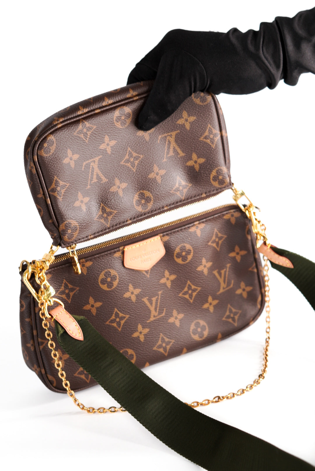 Louis Vuitton Monogram Multi Pochette Accessoires satchel