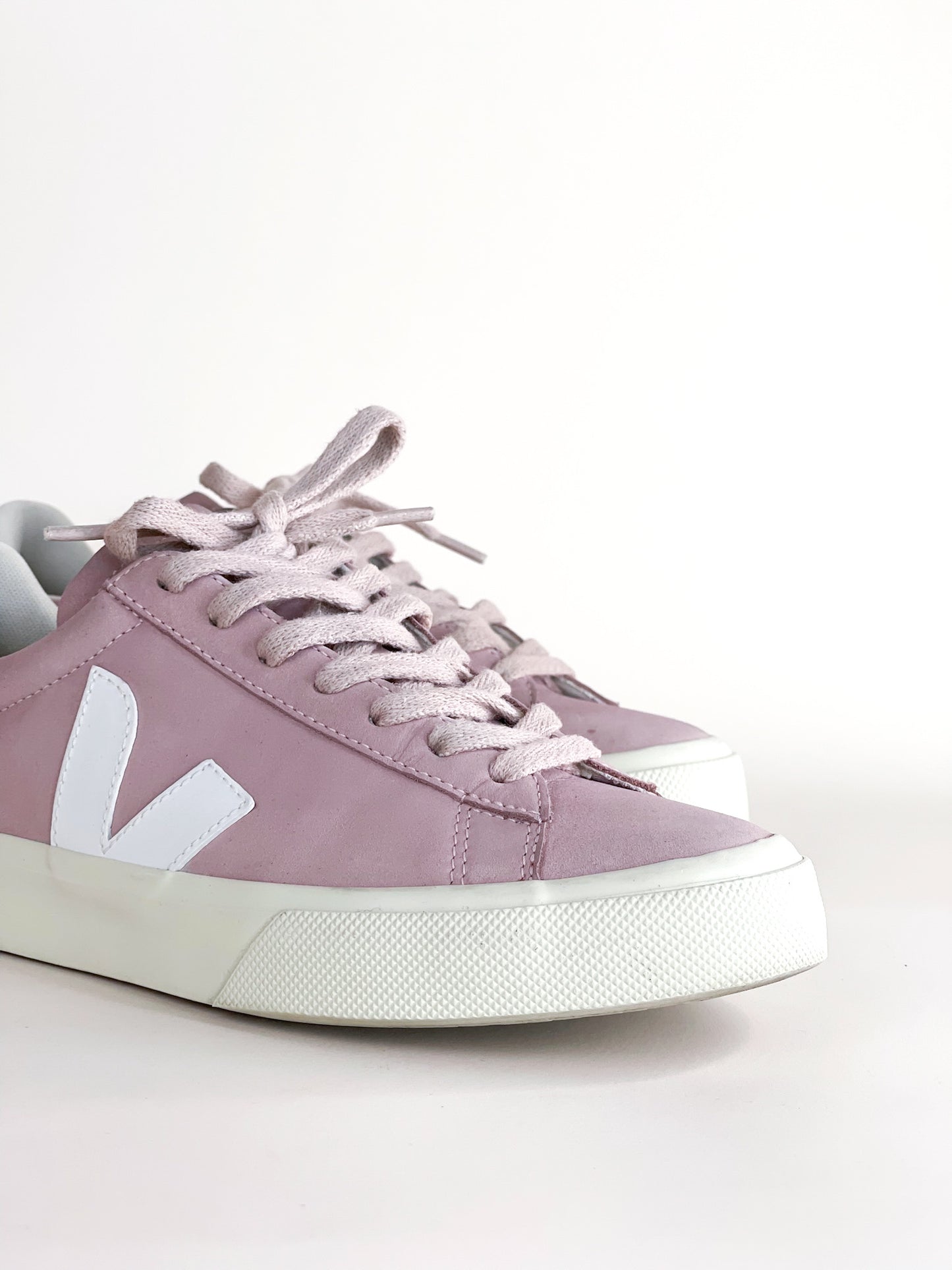 Veja Sneakers Size 38