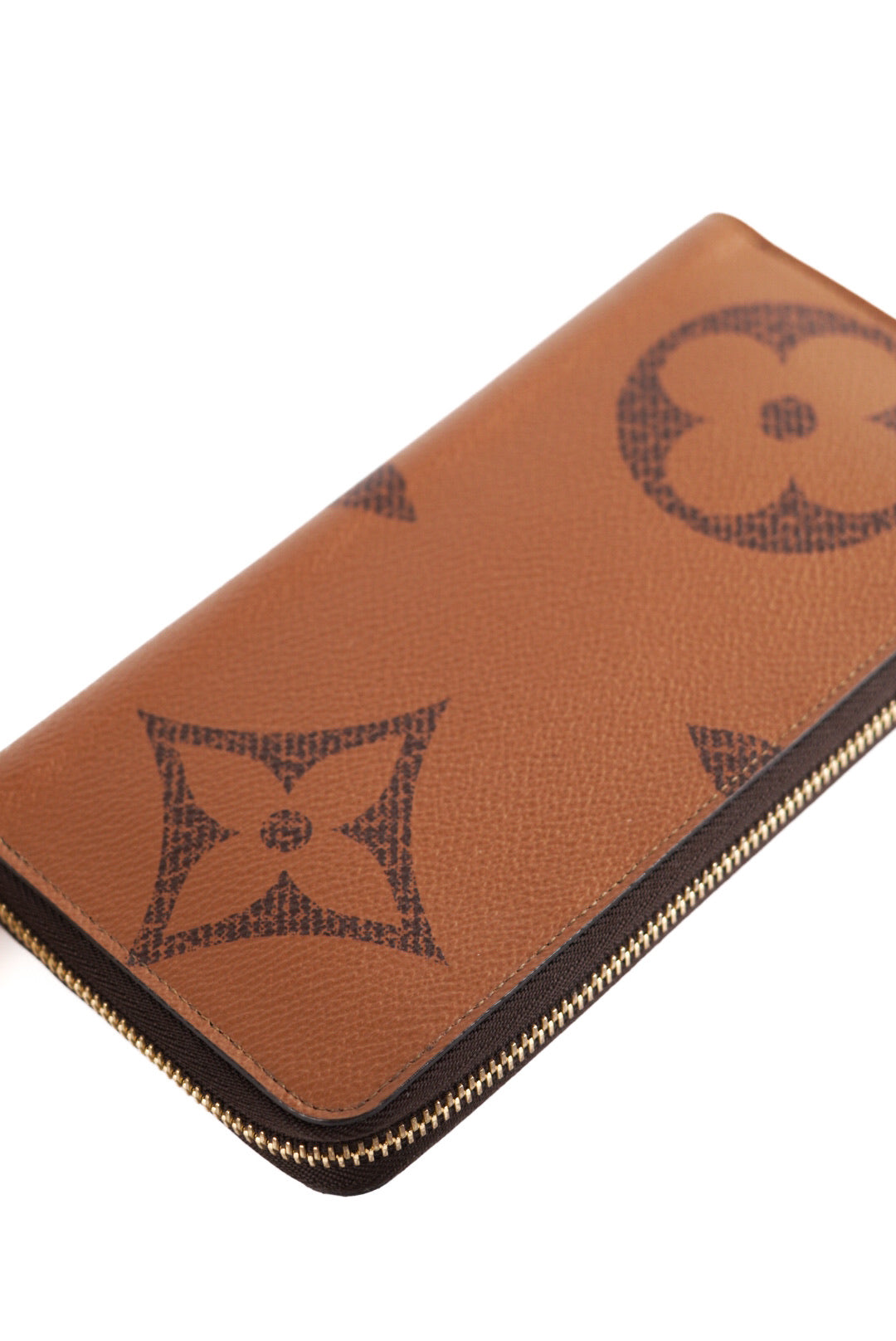 Louis Vuitton Giant Monogram Reverse Zippy wallet