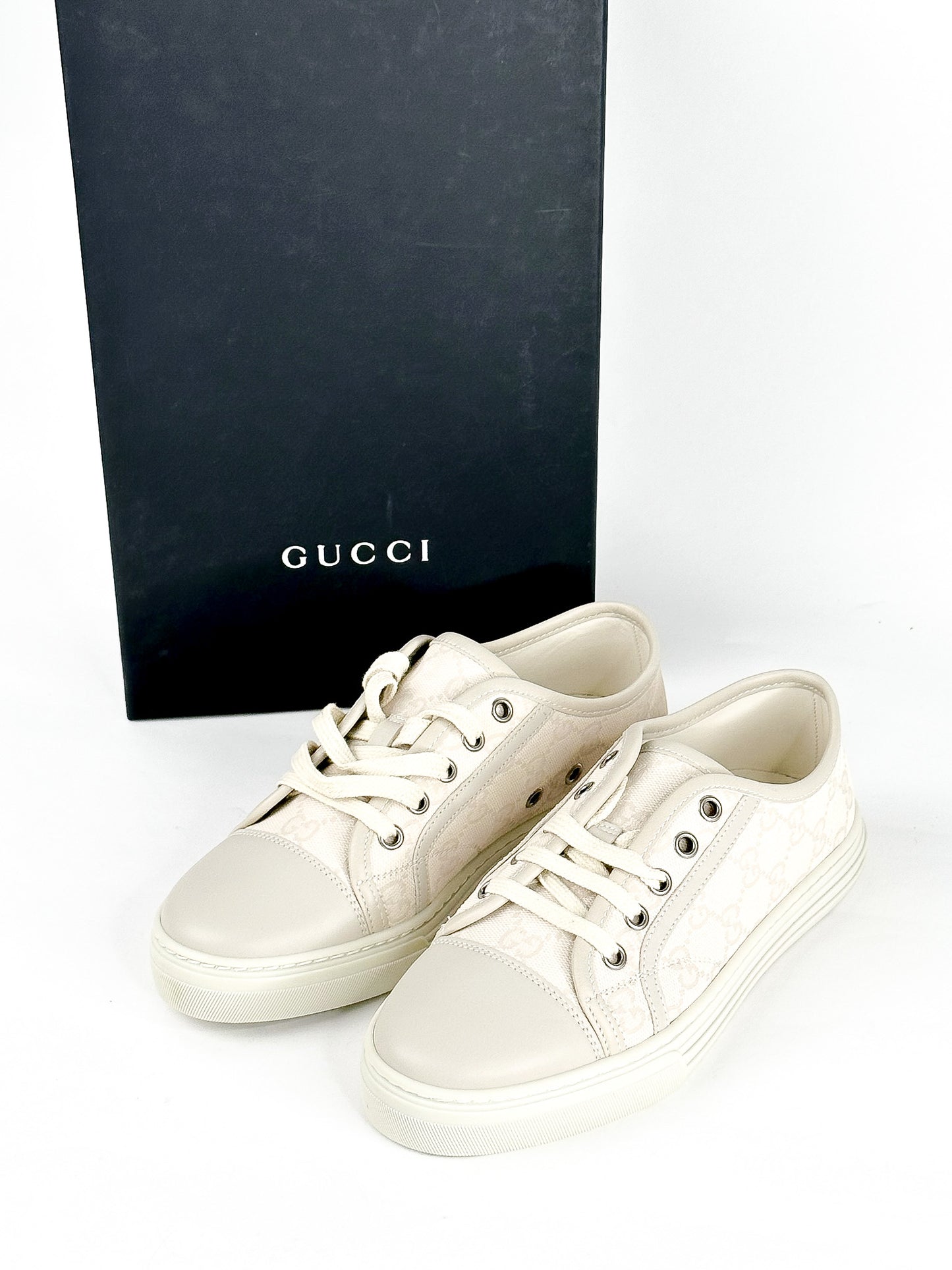 Gucci White/Grey GG Canvas and Leather Low Top Sneakers Size 36