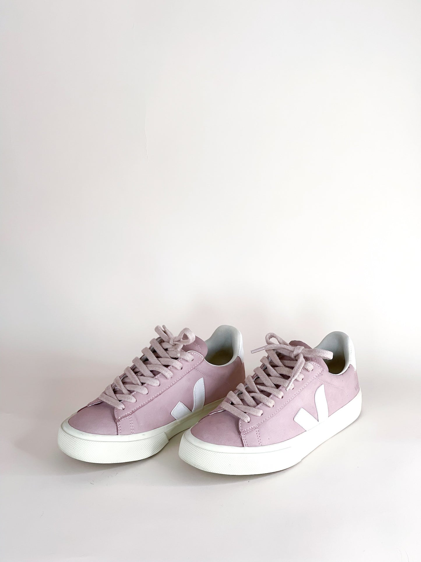 Veja Sneakers Size 38