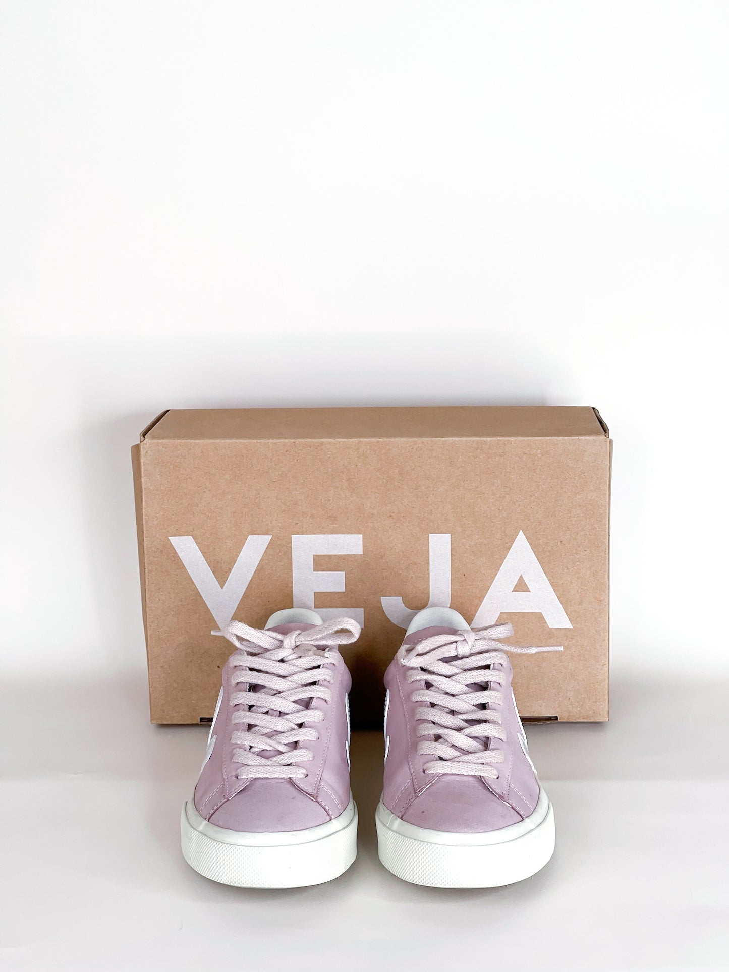 Veja Sneakers Size 38