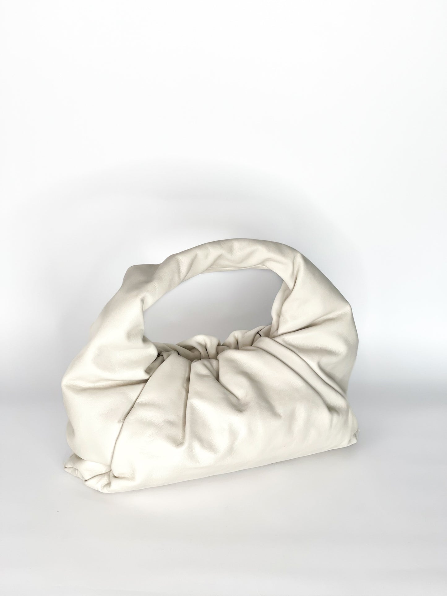 Bottega Veneta Smooth Butter Calfskin Small The Shoulder Pouch Plaster