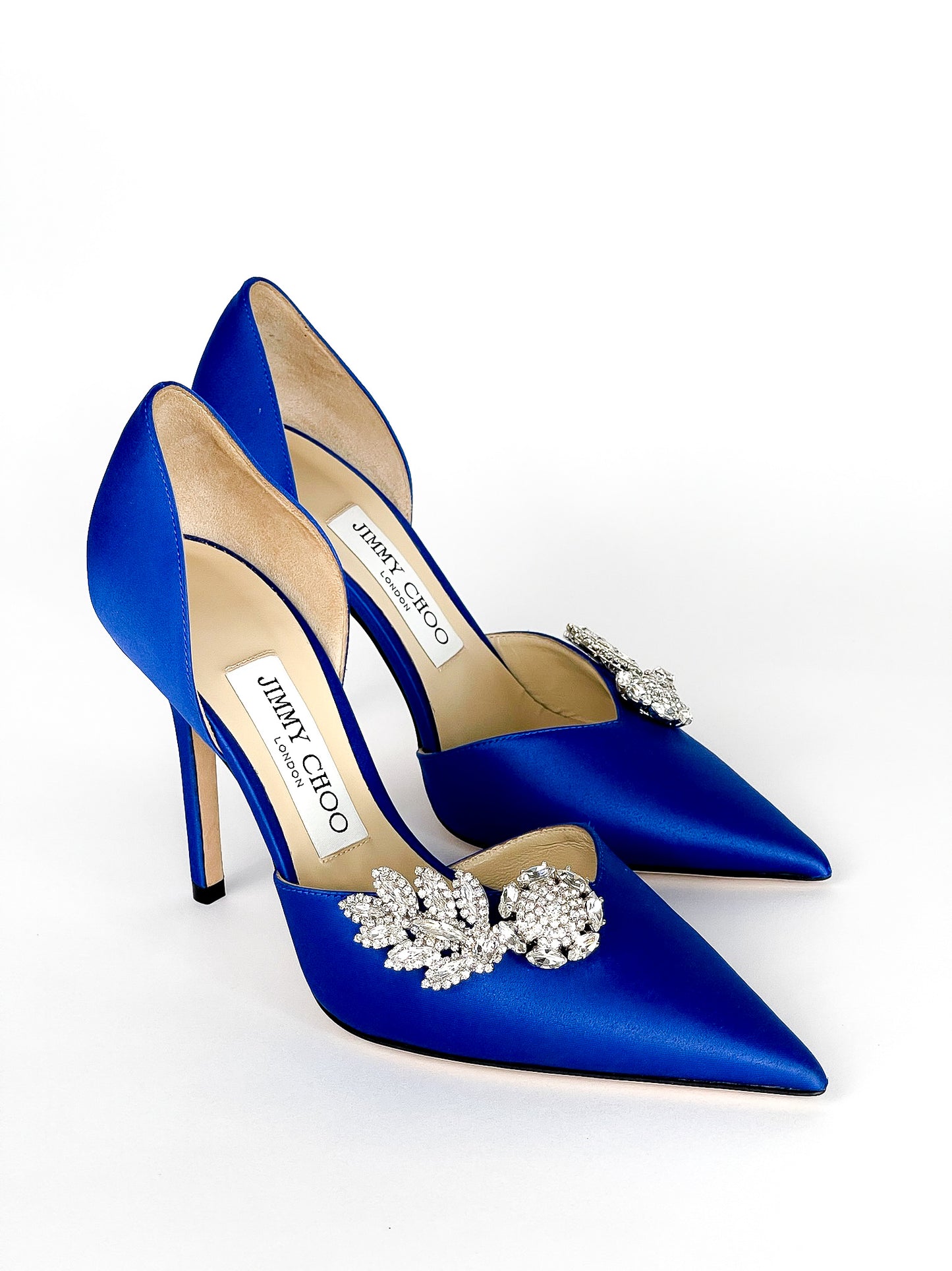 Jimmy Choo Blue Satin Crystal
Embellished D'ORSAY Heels Pump Size
35 fits 36