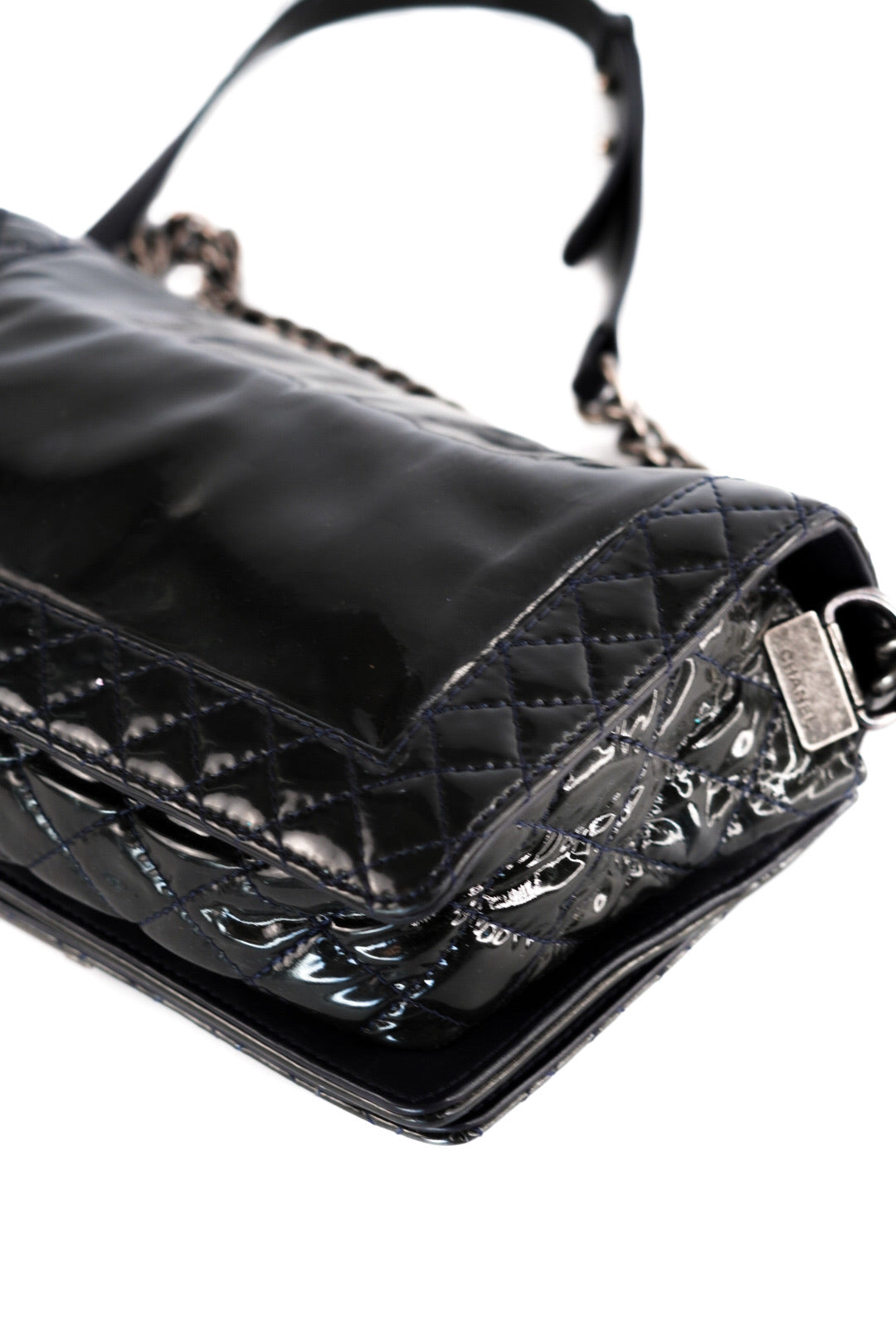 Chanel Boy Chanel Patent Leather Shoulder Bag Black