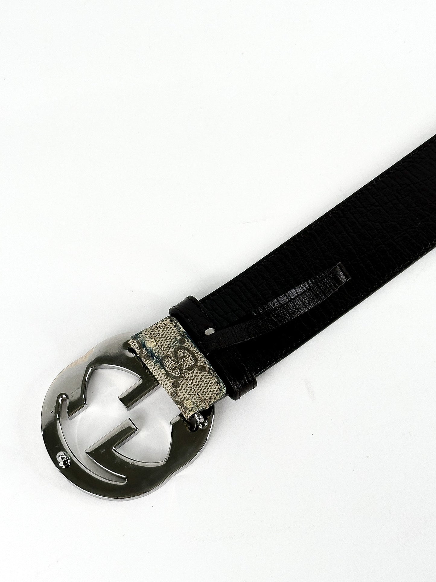 Gucci Beige GG Supreme Canvas
Interlocking G Buckle Belt