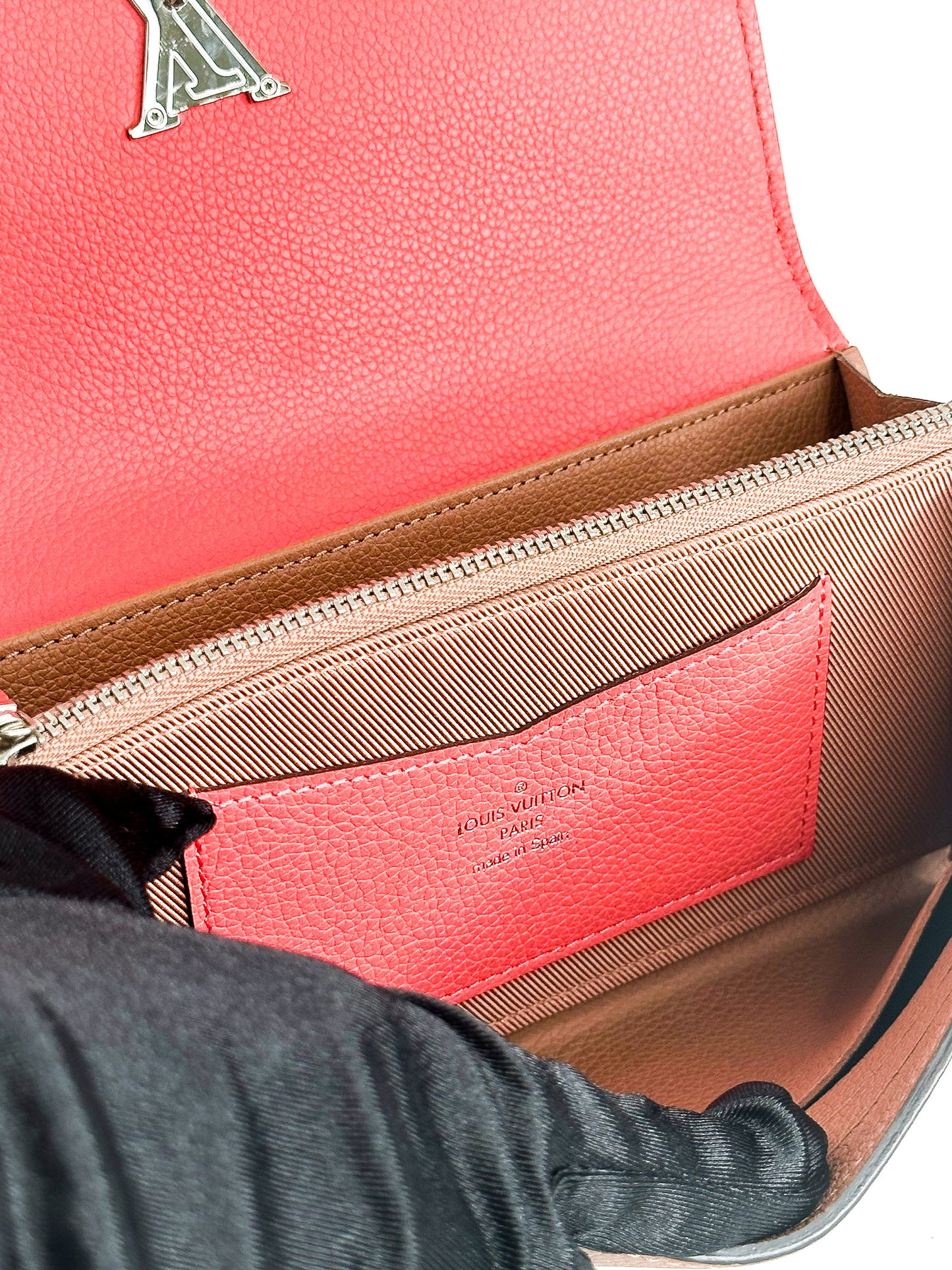 Louis Vuitton Calfskin Lockme ll Wallet
