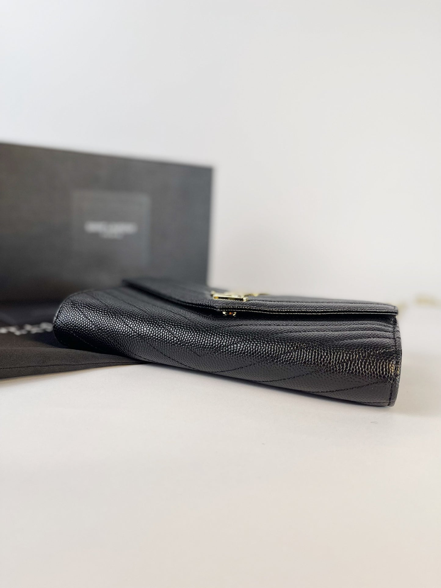 Cassandre Saint Laurent Matelassé Chain Wallet In Grain De Poudre Embossed Leather