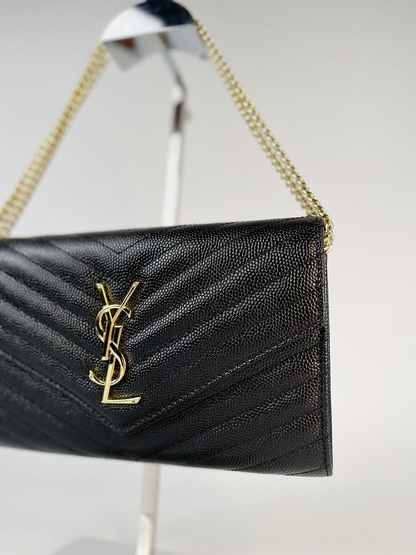 Cassandre Saint Laurent Matelassé Chain Wallet In Grain De Poudre Embossed Leather
